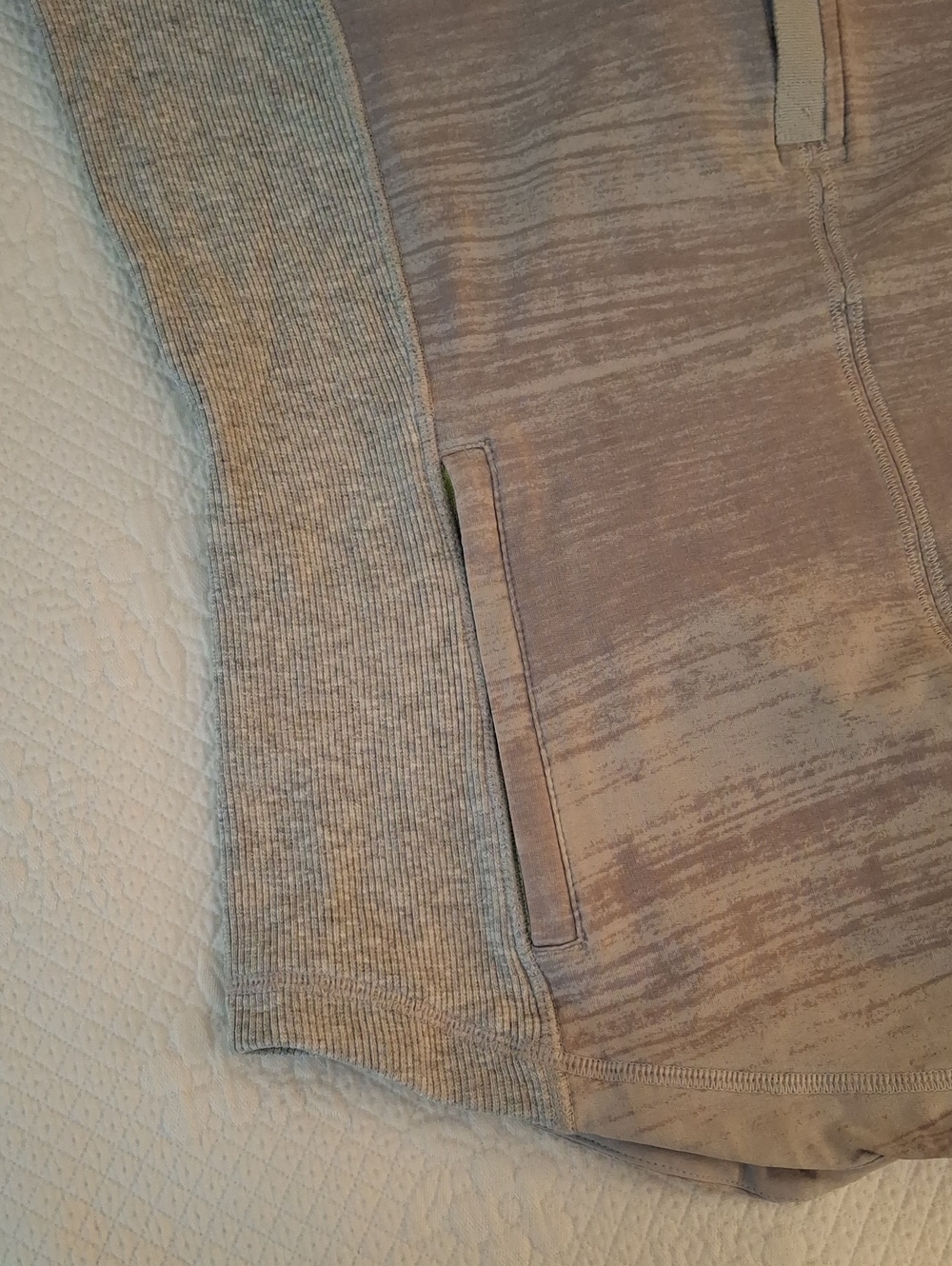 lululemon athletica Light Taupe Half-Zip Hooded Pullover - Picture 4 of 7